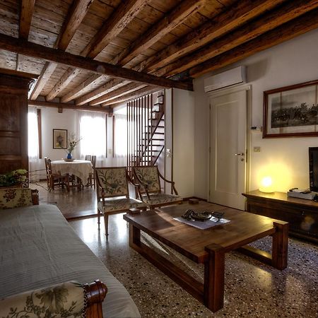 Ca' Della Corte Flats Венеція Екстер'єр фото