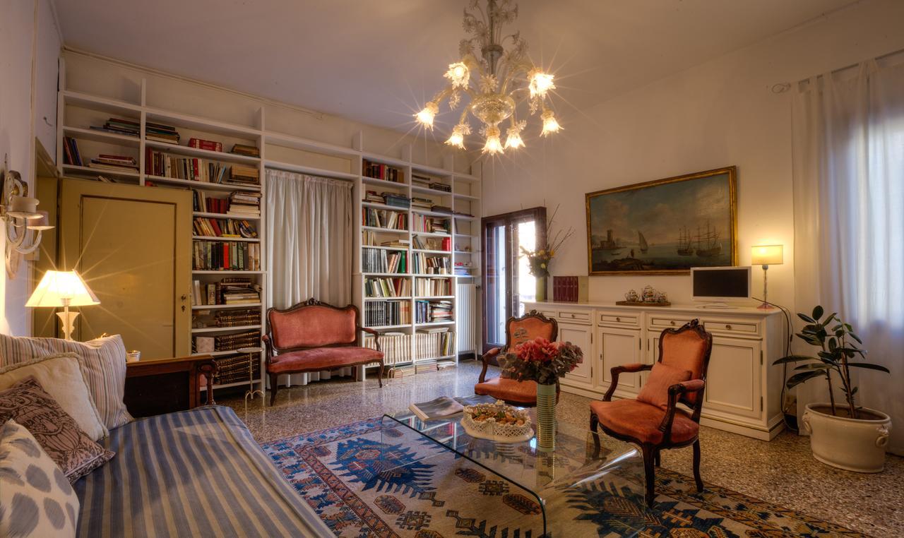 Ca' Della Corte Flats Венеція Екстер'єр фото