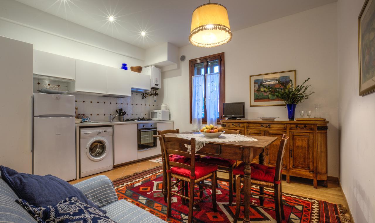Ca' Della Corte Flats Венеція Екстер'єр фото