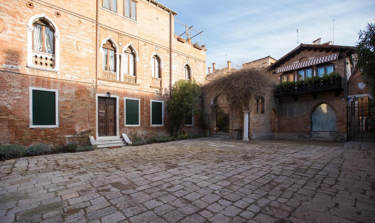 Ca' Della Corte Flats Венеція Екстер'єр фото