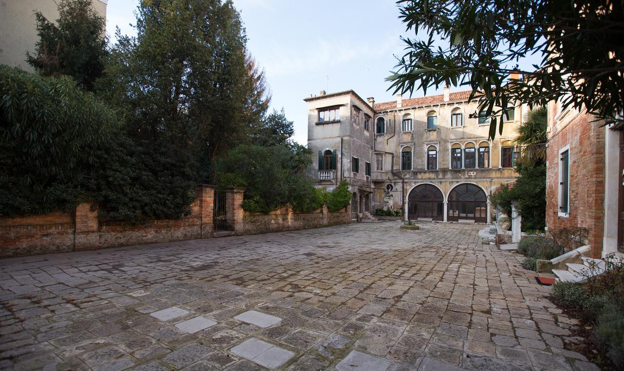 Ca' Della Corte Flats Венеція Екстер'єр фото