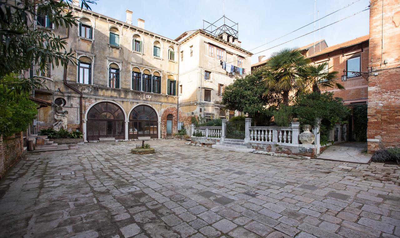 Ca' Della Corte Flats Венеція Екстер'єр фото